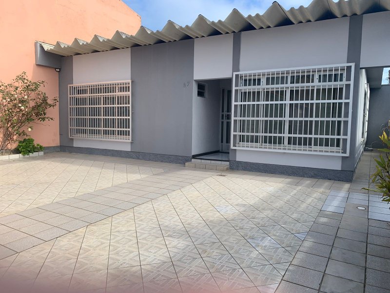 Casa - Aluguel - Campo de Fora - Laguna - SC