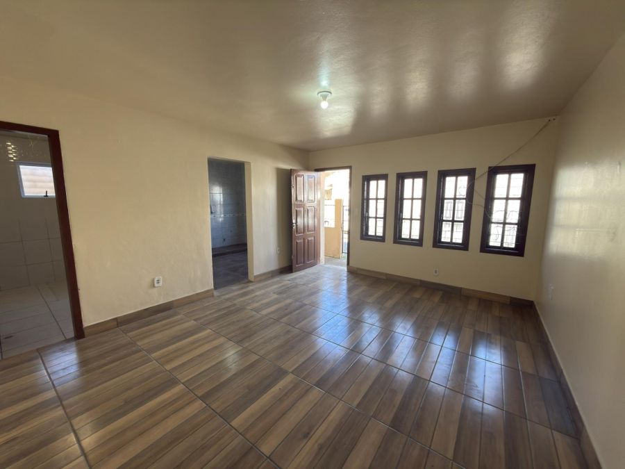 Casa - Aluguel - Vila Vitria - Laguna - SC