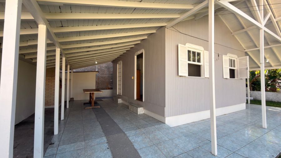 Casa - Aluguel - Mar Grosso - Laguna - SC