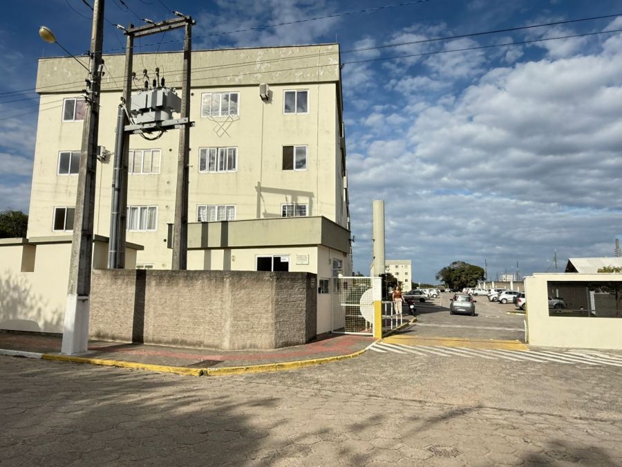Apartamento - Aluguel - Mato Alto - Laguna - SC