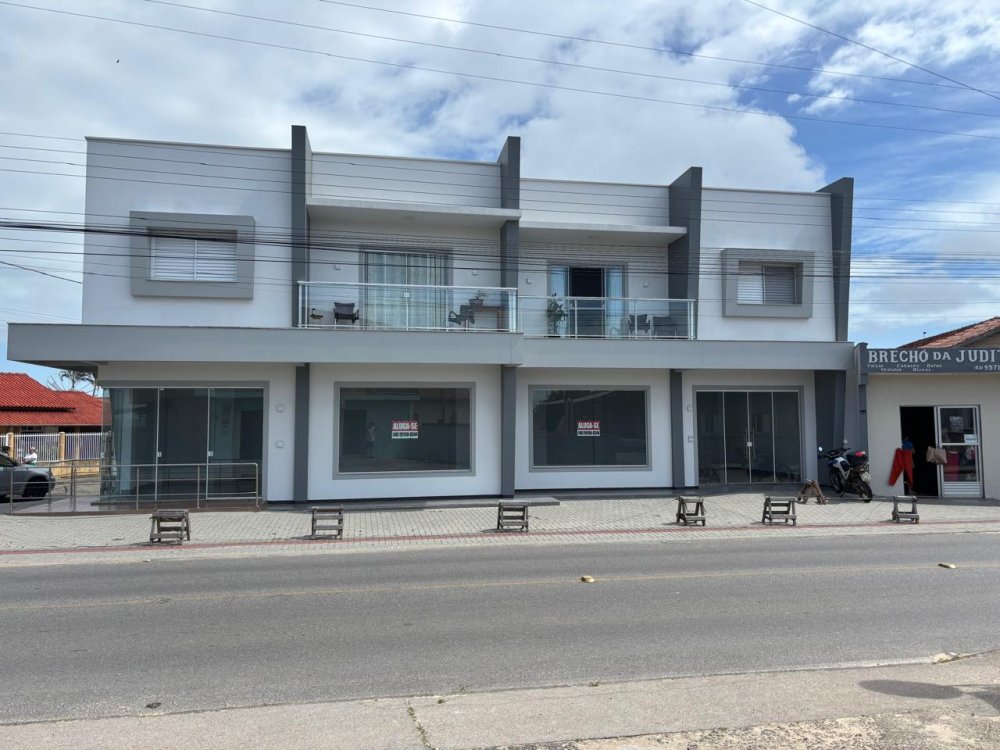 Sala Comercial - Aluguel - Cabeçuda - Laguna - SC