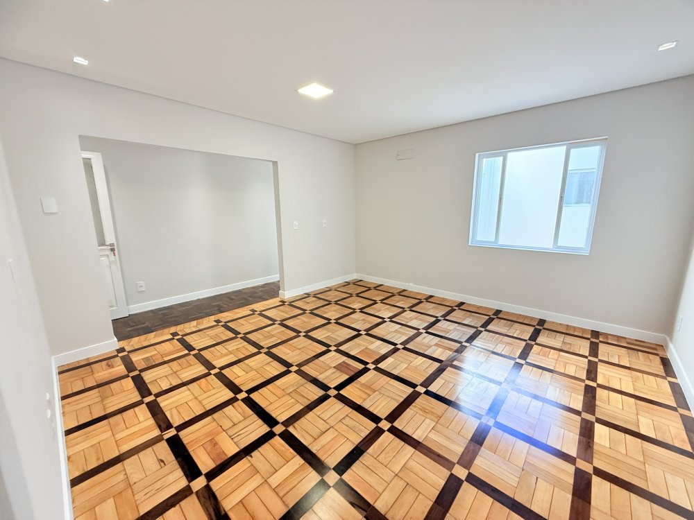 Sala Comercial - Aluguel - Centro - Laguna - SC